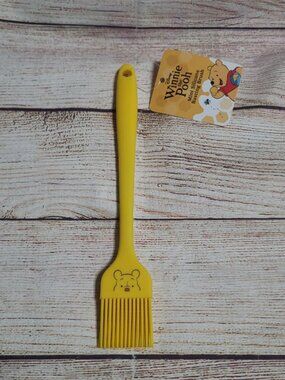 Disney Winnie the Pooh Mini Silicone Brush - NEW
